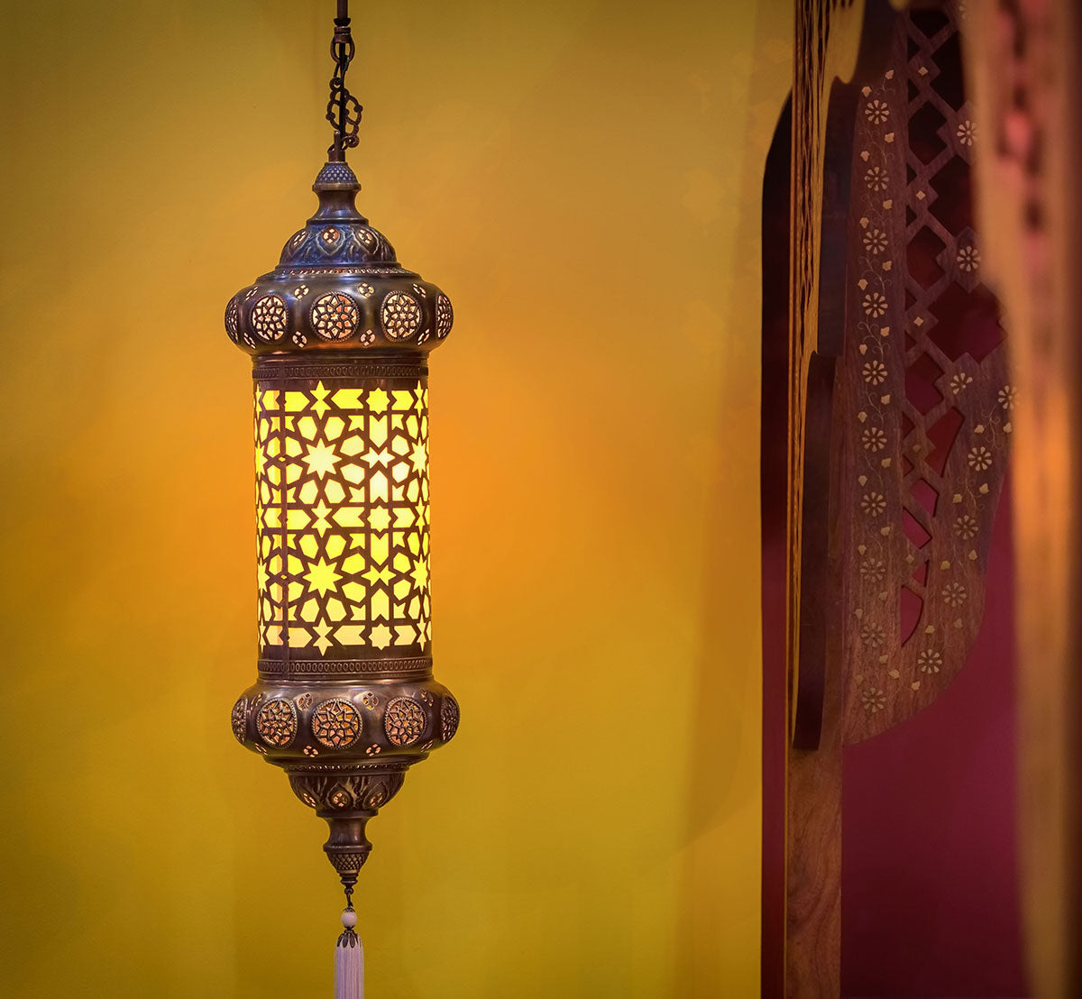 Change the Atmosphere in Your Home with Moroccan Lighting