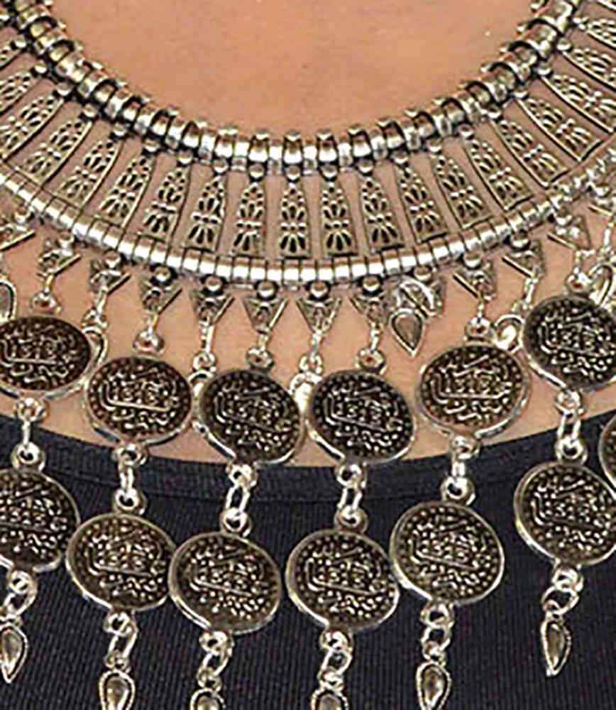 Exploring Tribal Moroccan Jewelry