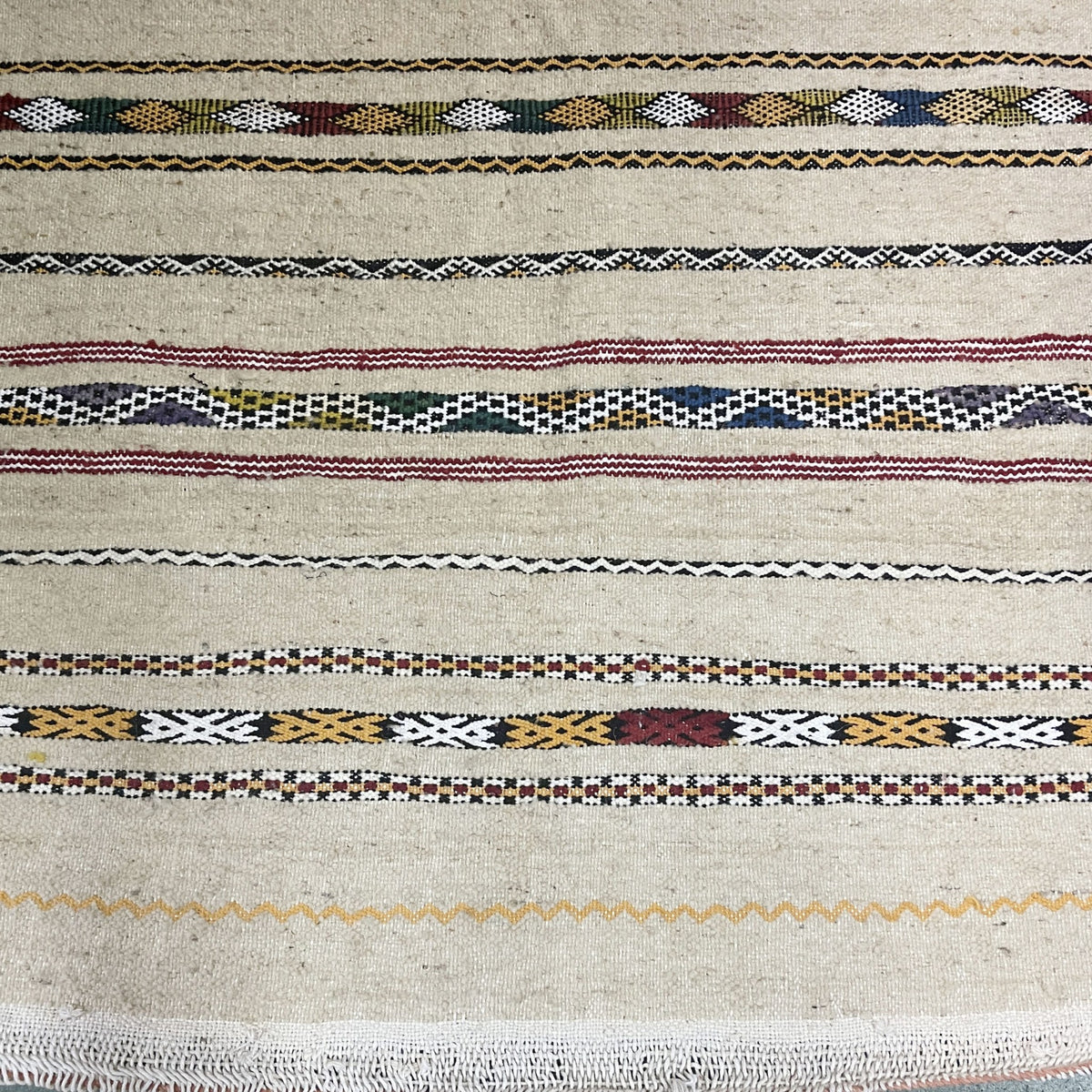Sara Handmade Moroccan Rug White Medium