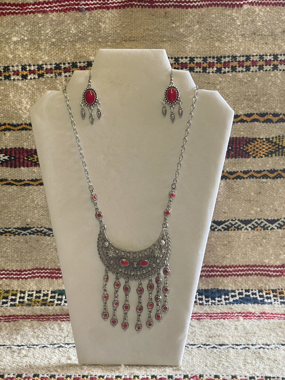 Amal Necklace Earrings Set Red