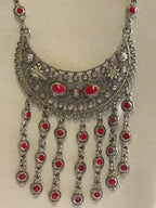Amal Necklace Earrings Set Red