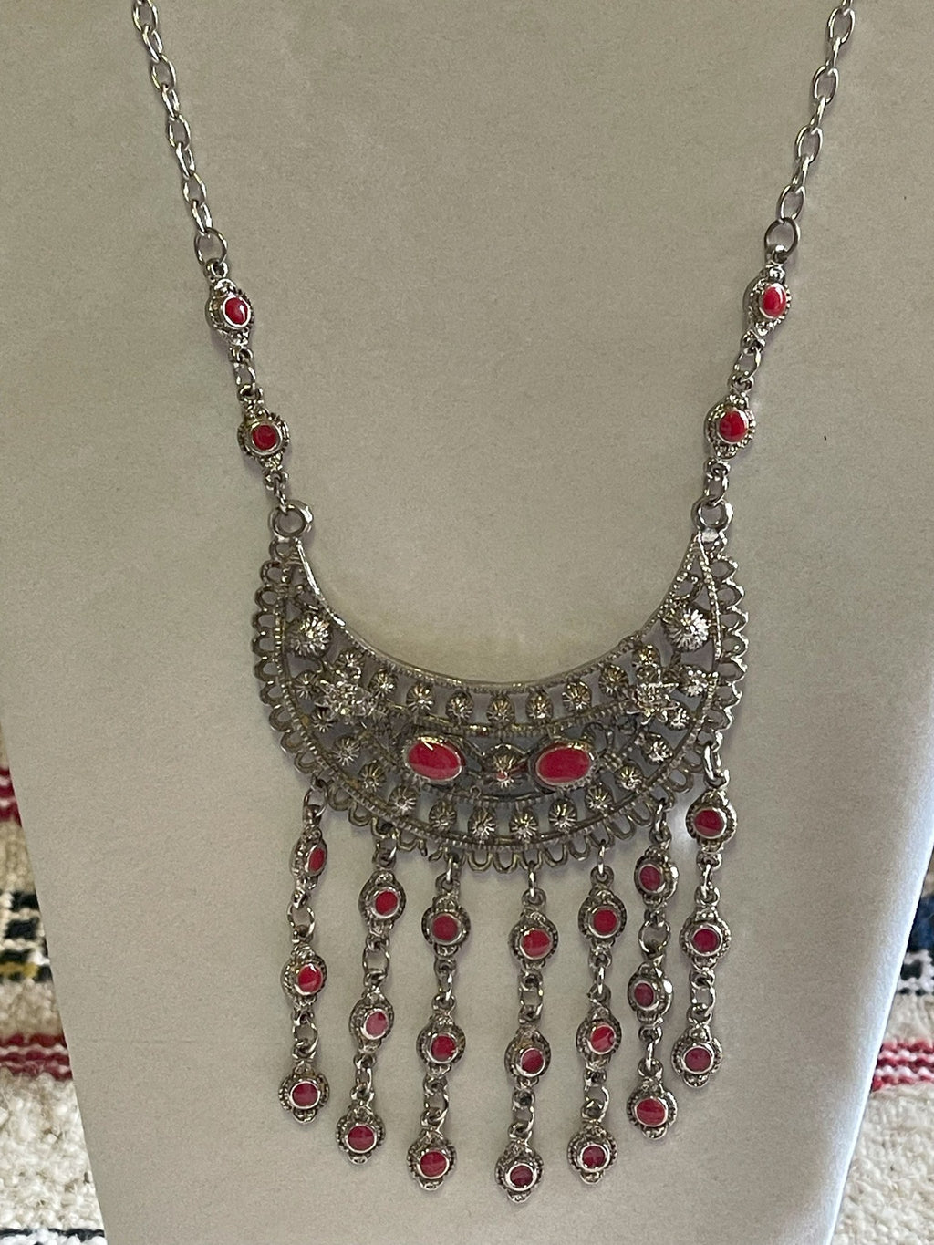 Amal Necklace Earrings Set Red