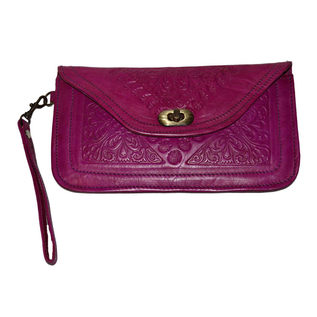 Marwa Leather Magenta Clutch Carved Medium -0