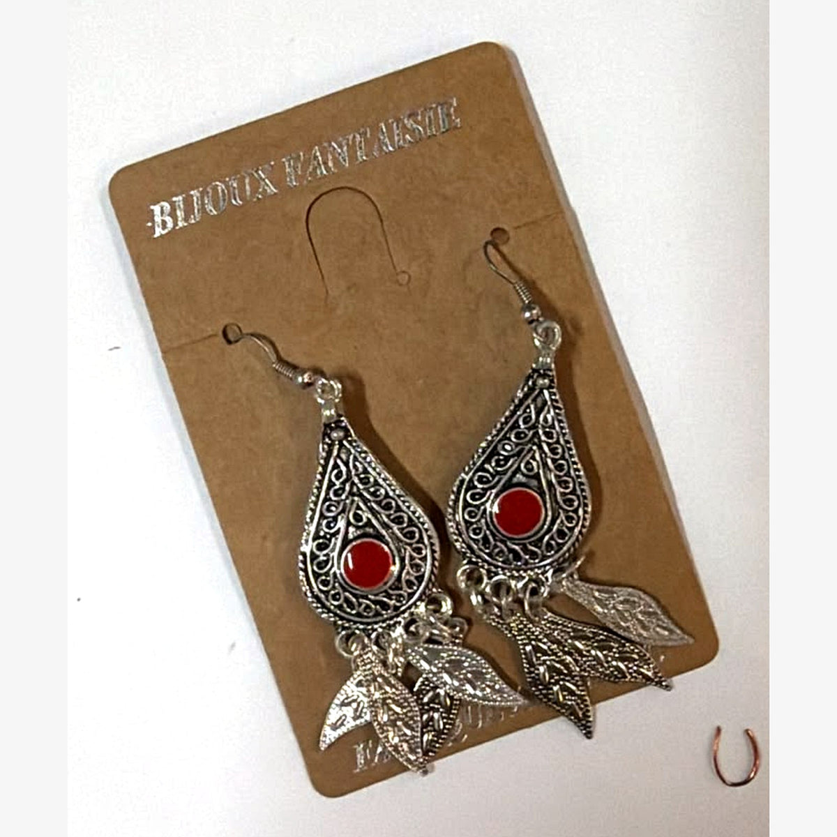 Heart Leaf Fringe Earrings Red