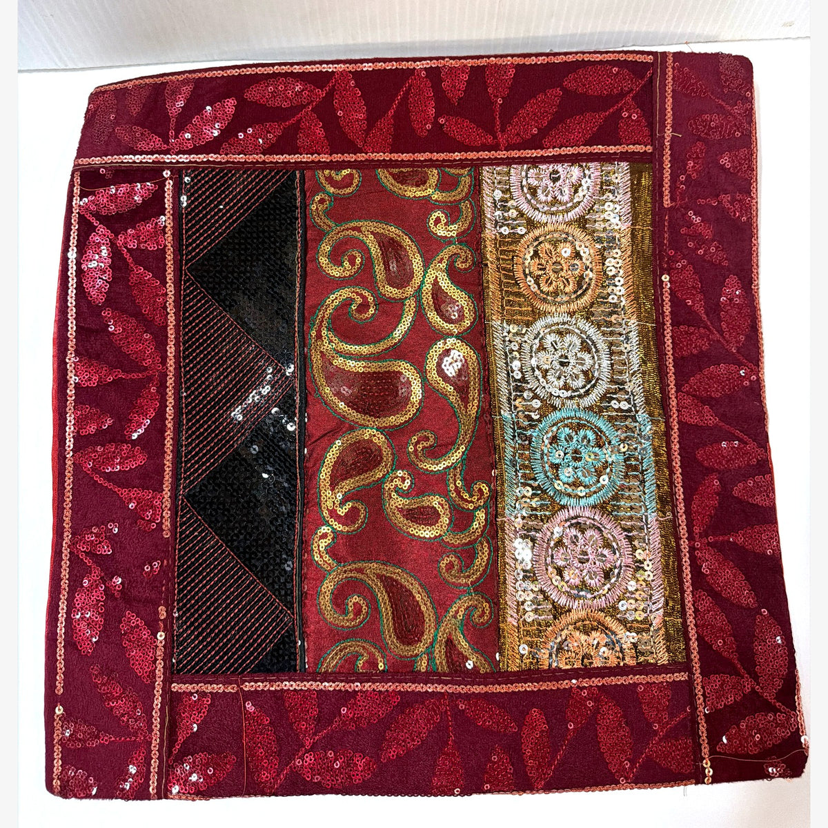 Patchwork sequin pillow case, example design