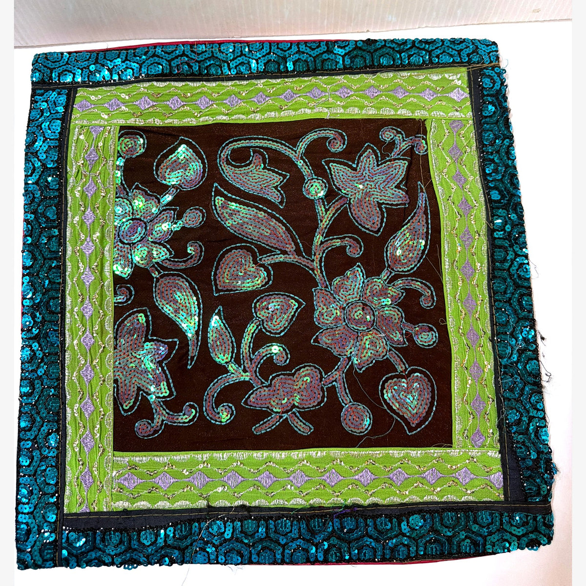 Patchwork sequin pillow case, example design