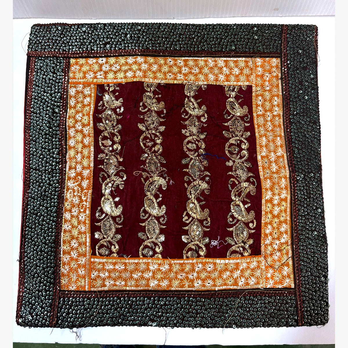 Patchwork sequin pillow case, example design