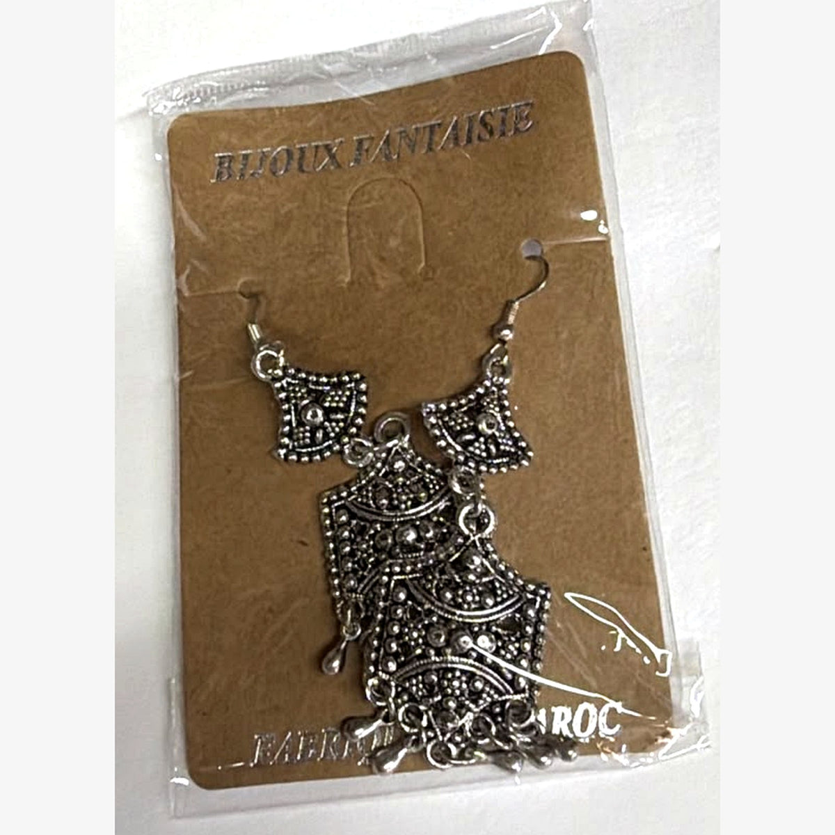 Queen Filigree Chandelier Earrings Silver
