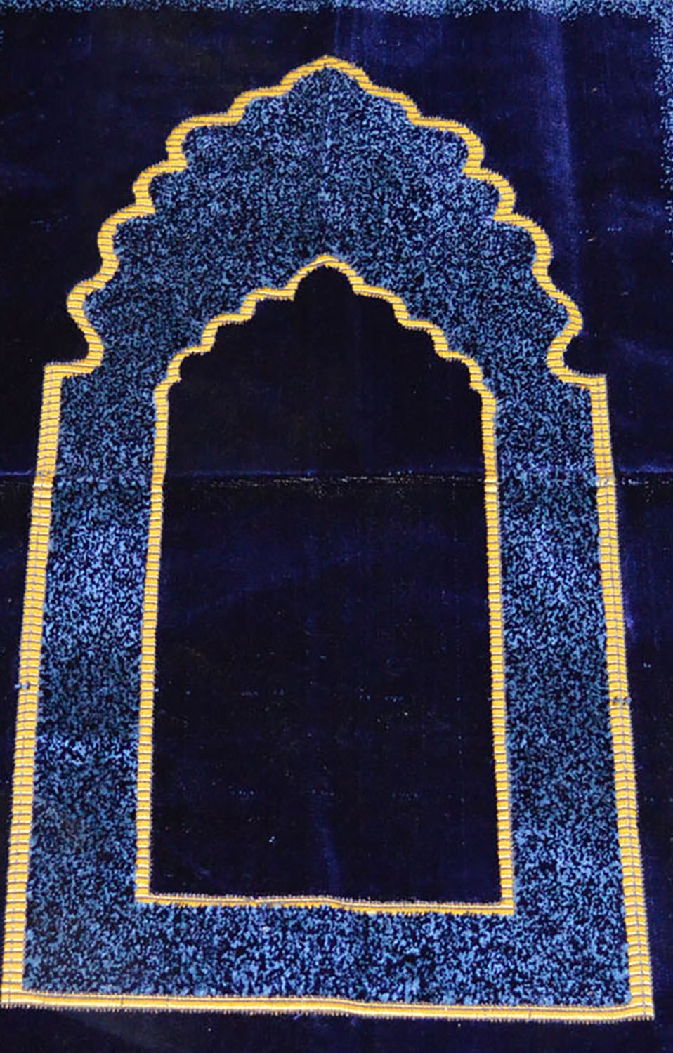 Salma Prayer Rug Navy