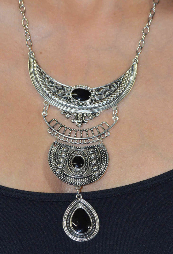 Monia Necklace Ring Earrings Set Black-7360
